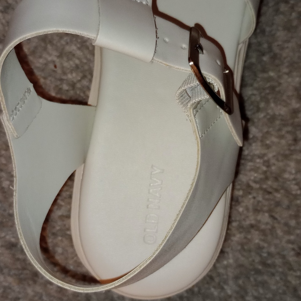 OLD NAVY - Chunky Heel "Fisherman" Sandals - Size: 10 - Picture 6 of 7